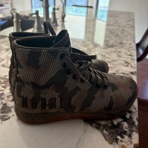 NOBULL women High-Top Sneakers - Camo